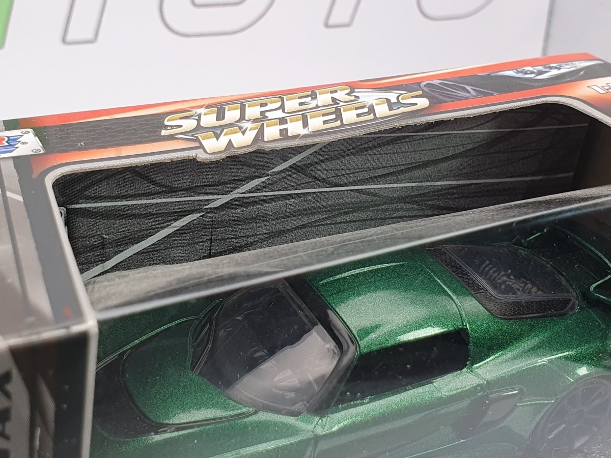 Lotus Exige Motor Max 1/43 Verde 2008 - RikiToys - Motor Max