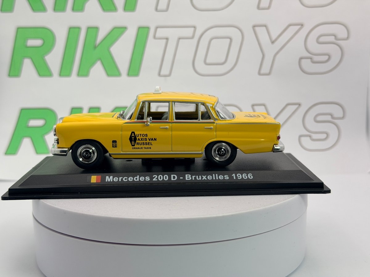 Mercedes Benz 200 Edicola 1/43 Giallo - RikiToys - Edicola