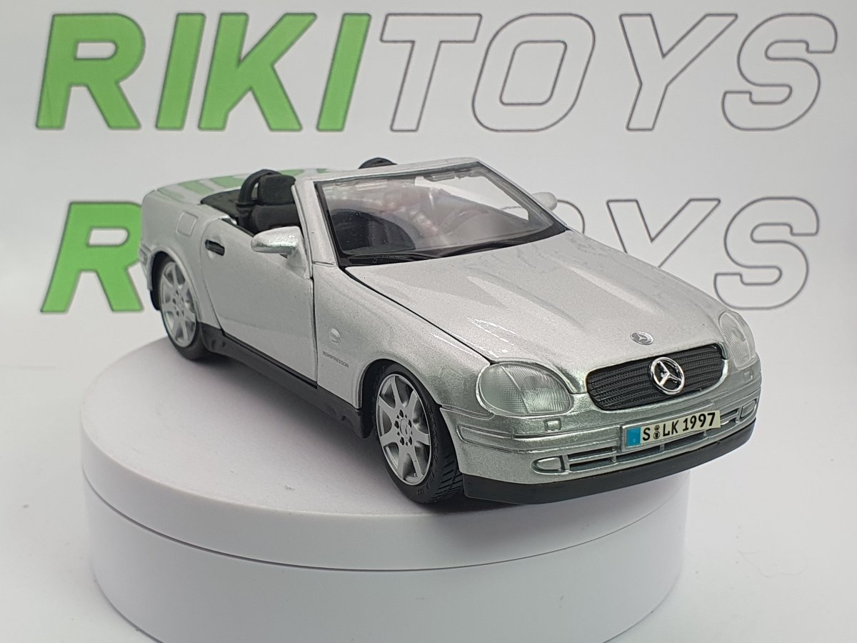 Mercedes Benz SLK 1a serie R 170 Maisto 1/24 Argento 1997 - RikiToys - Maisto