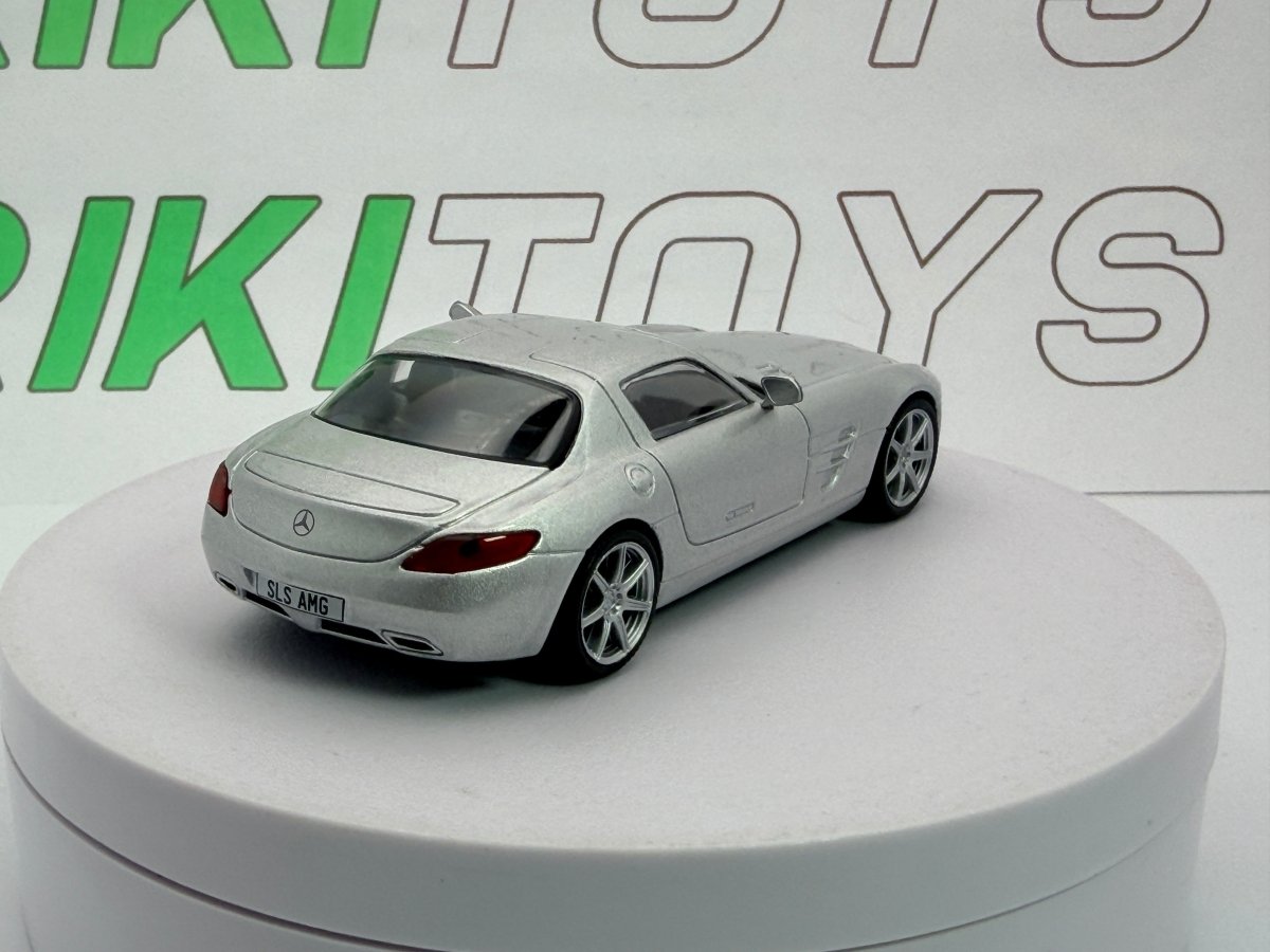 Mercedes Benz SLS AMG Edicola 1/43 Argento - RikiToys - Edicola