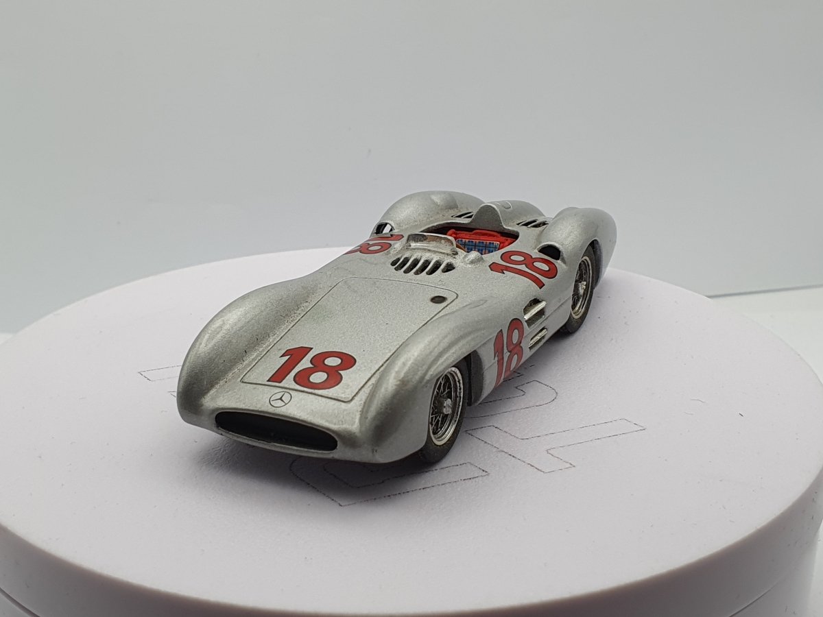 Mercedes W196 Streamline Edicola 1/43 - RikiToys - Edicola#