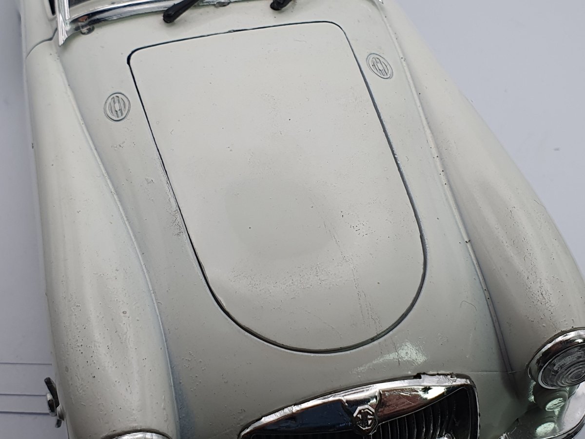 MG A Cabrio Polistil 1/18 Bianco - RikiToys - Polistil#