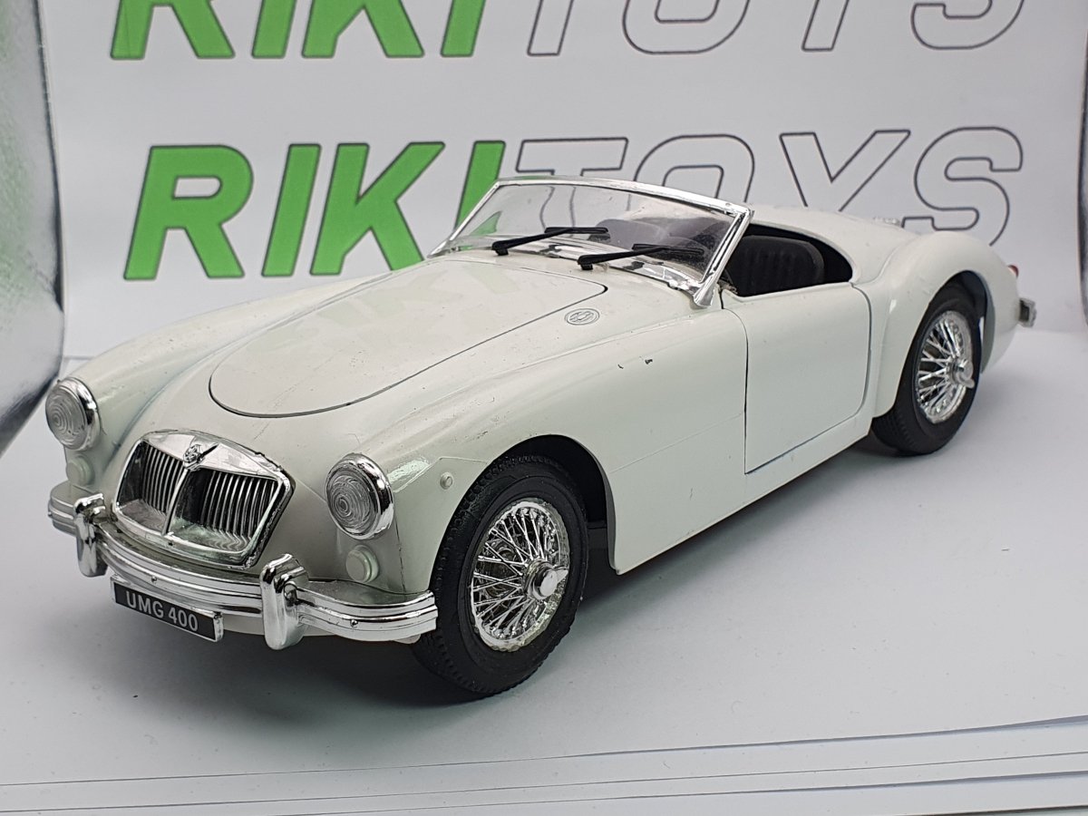 MG A Cabrio Polistil 1/18 Bianco - RikiToys - Polistil#