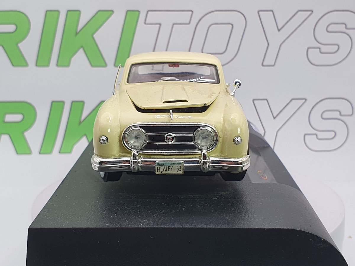 Nash Coupé Arko 1/35 Giallo chiaro 1953 - RikiToys - Arko