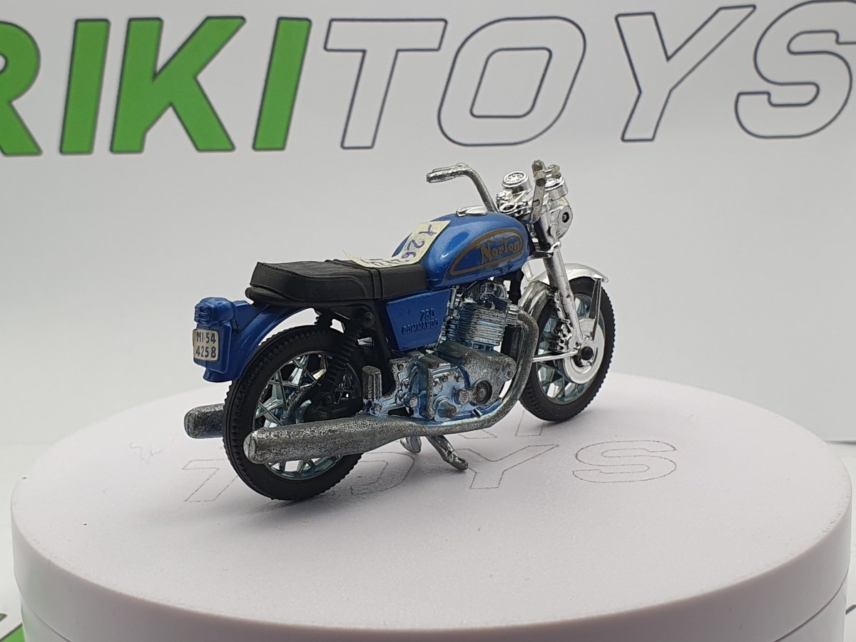 Norton 750 Commando Polistil 1/24 - RikiToys - Polistil#
