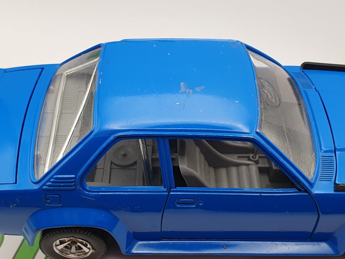 Opel Ascona 400 Rally Burago 1/24 - RikiToys - Burago#