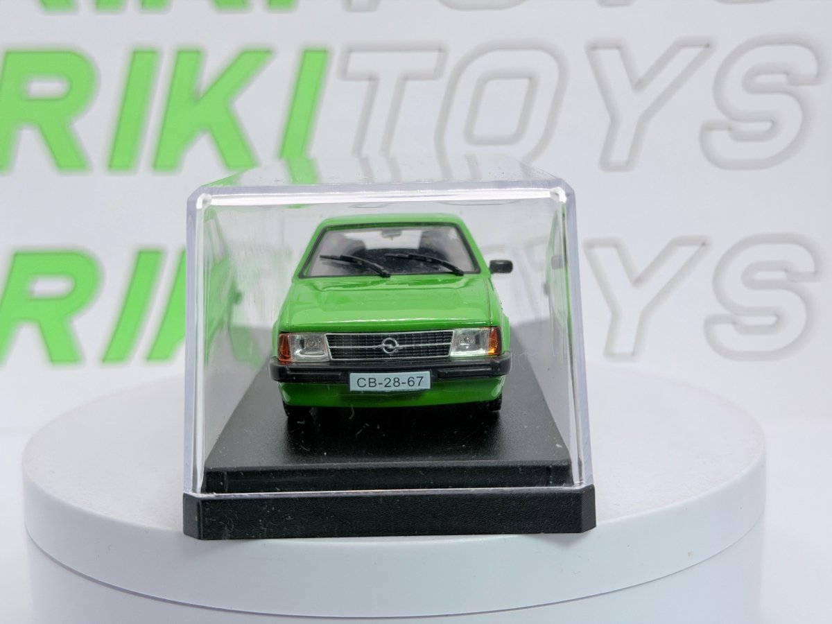 Opel Kadett D Edicola 1/43 Verde - RikiToys - Edicola