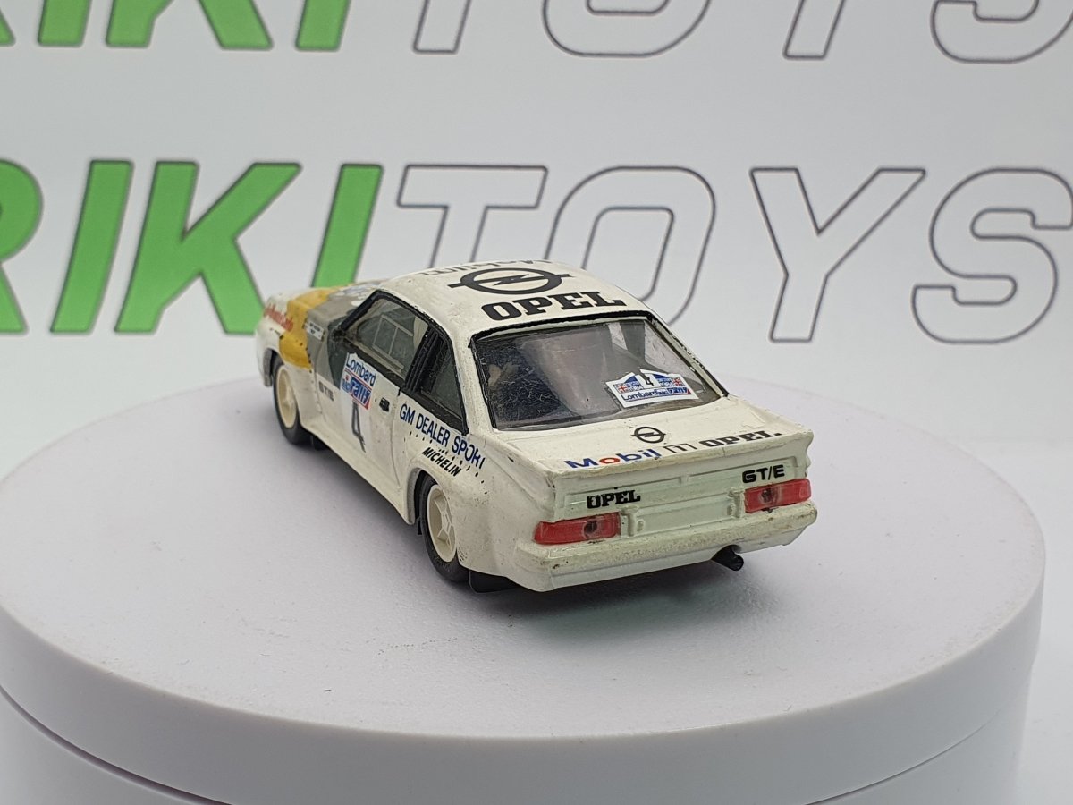 Opel Manta 400 Vitesse 1/43 Bianco - RikiToys - Vitesse