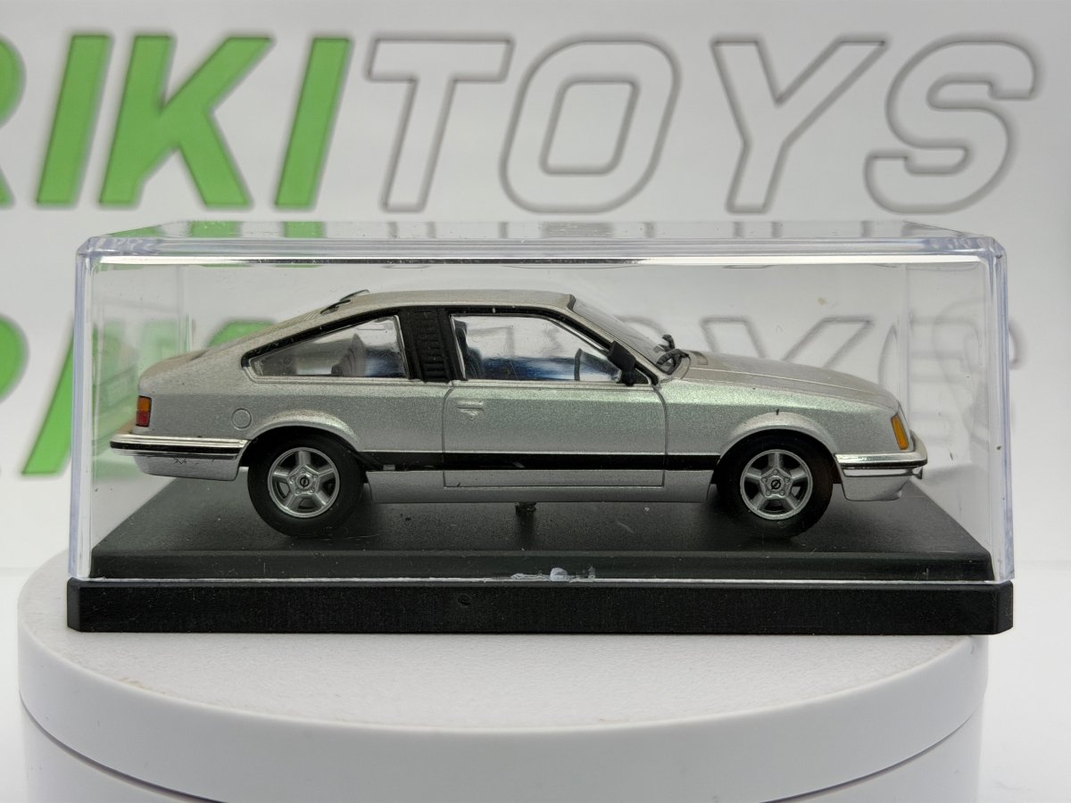 Opel Monza Edicola 1/43 Argento - RikiToys - Edicola