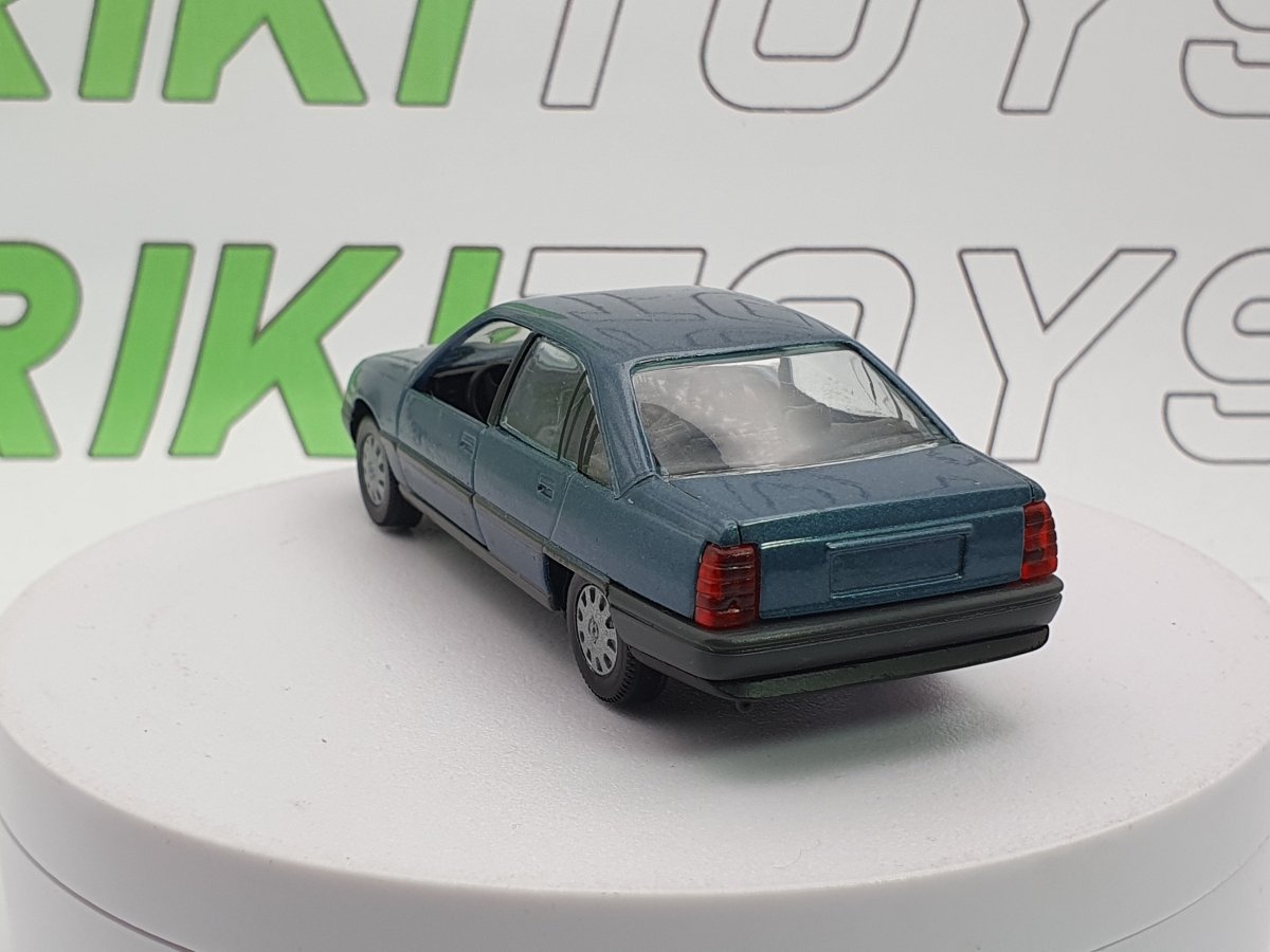 Opel Omega Berlina Gama 1/43 Azzurro 1991 - RikiToys - Gama