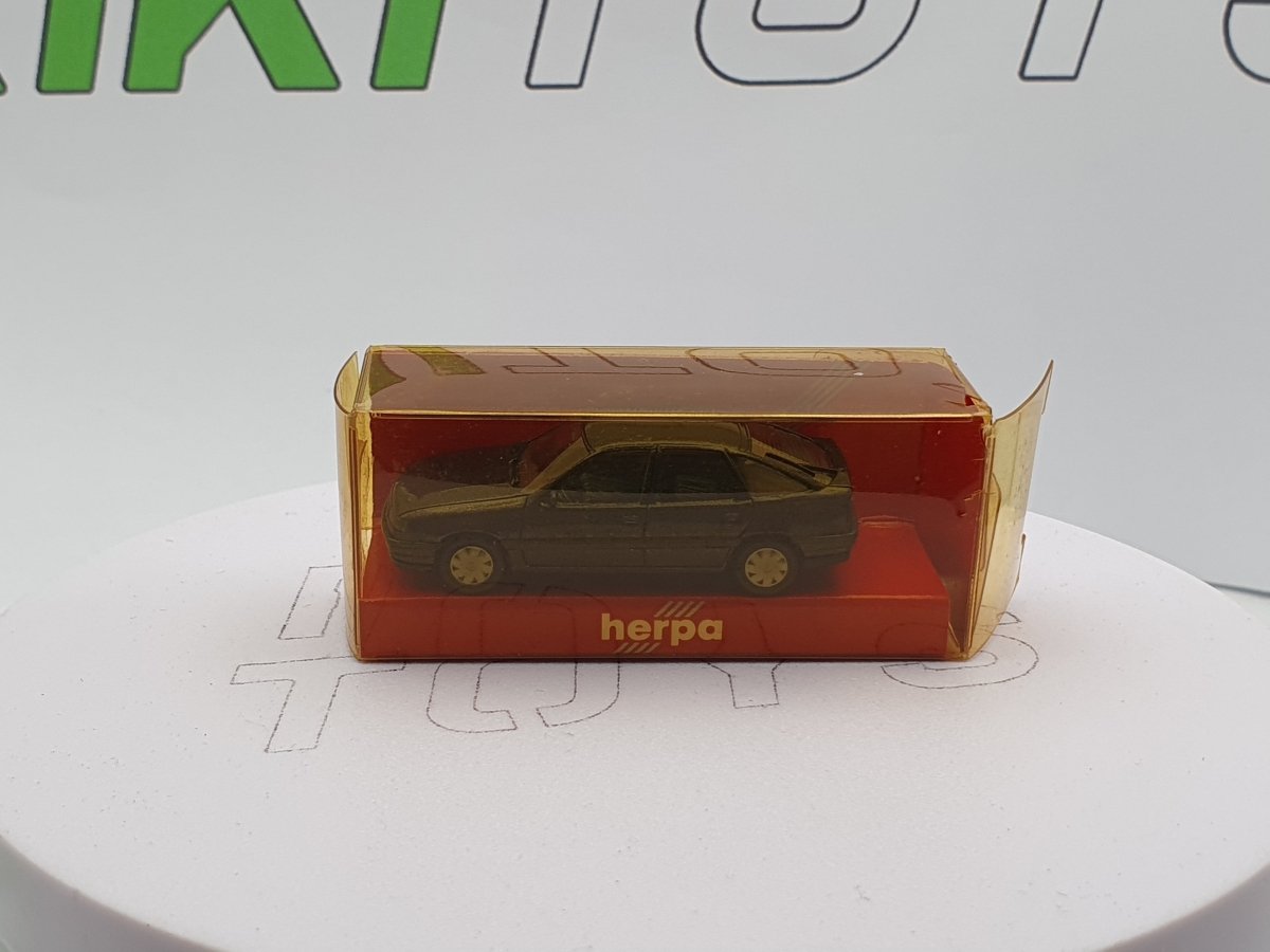 Opel Vectra 5 Porte Herpa 1/87 Con Scatola - RikiToys - Herpa#