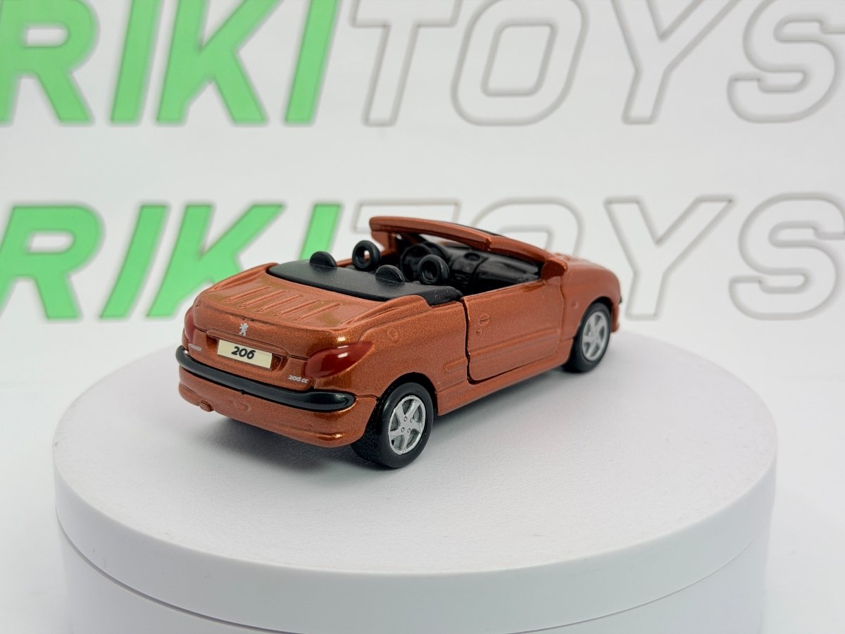 Peugeot 206 CC Maisto 1/38 Ruggine - RikiToys - Maisto