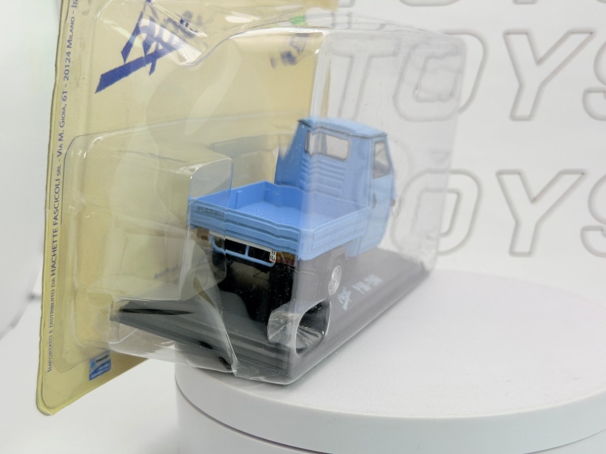 Piaggio Ap PSO Hachette 1/32 Azzurro 1980 - RikiToys - Hachette