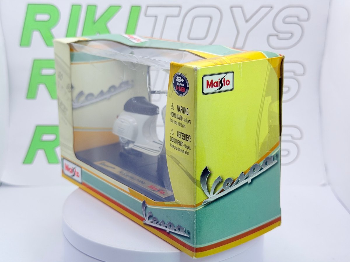 Piaggio Vespa 50 Special Maisto 1/18 Bianco 1969 - RikiToys - Maisto