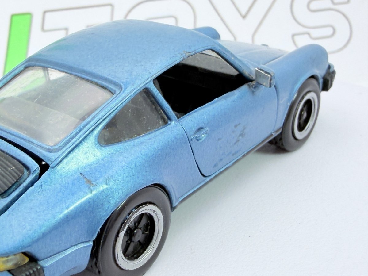 Porsche 911 SC NZG 1/43 Azzurro metallizzato 1982 - RikiToys - NZG