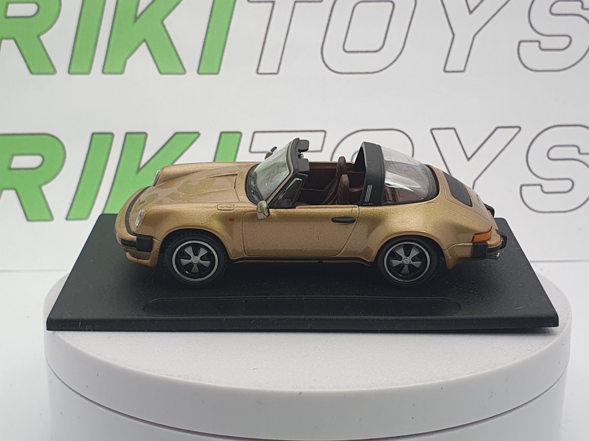 Porsche 911 SC Targa Edicola 1/43 Oro 1983 - RikiToys - Edicola