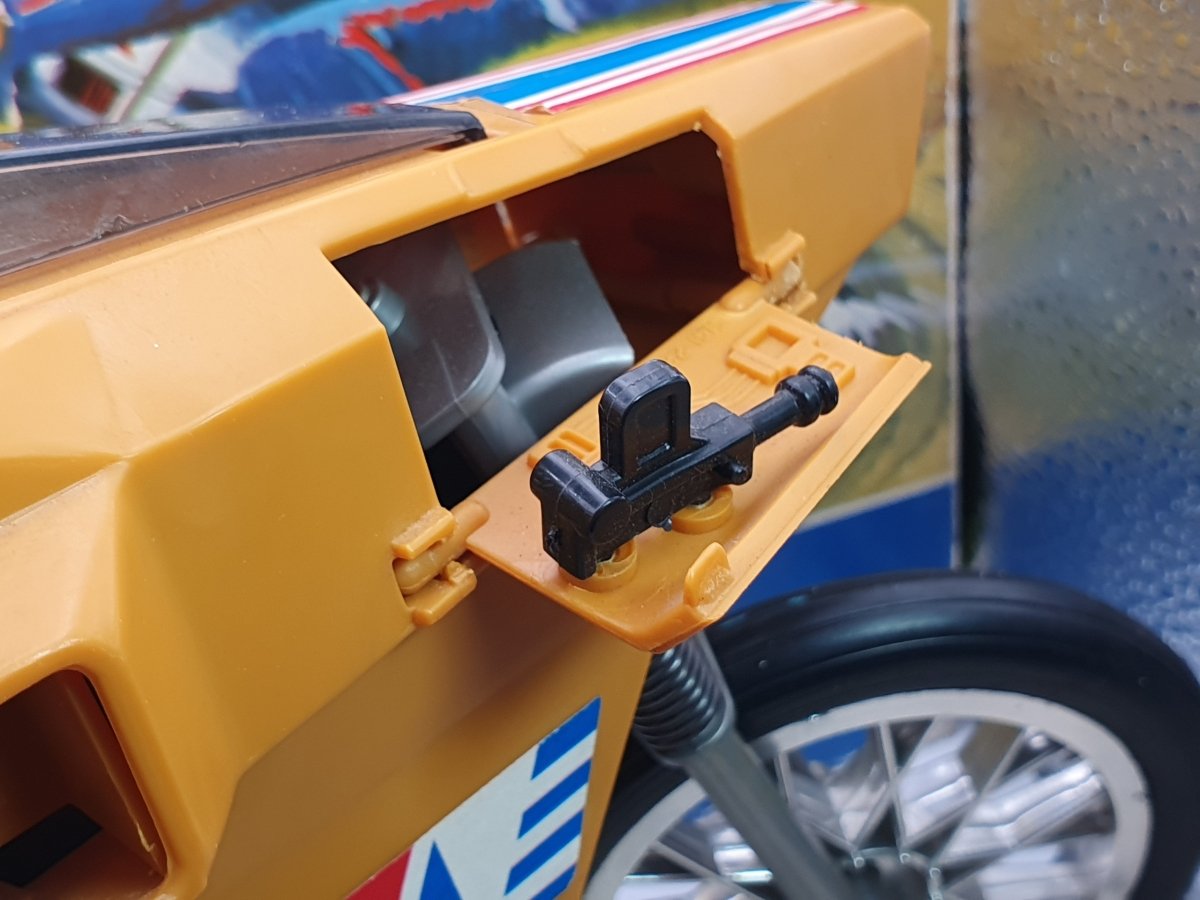 Raider Cycle Mattel Beige - RikiToys - Mattel#