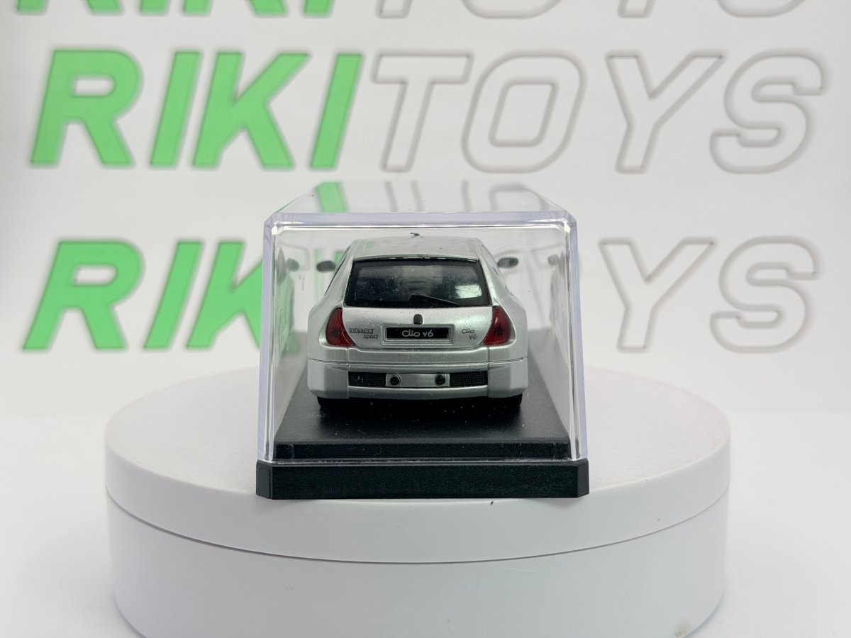 Renault Clio 3000 V6 Universal Hobbies 1/43 Argento 1999 - RikiToys - Universal Hobbies