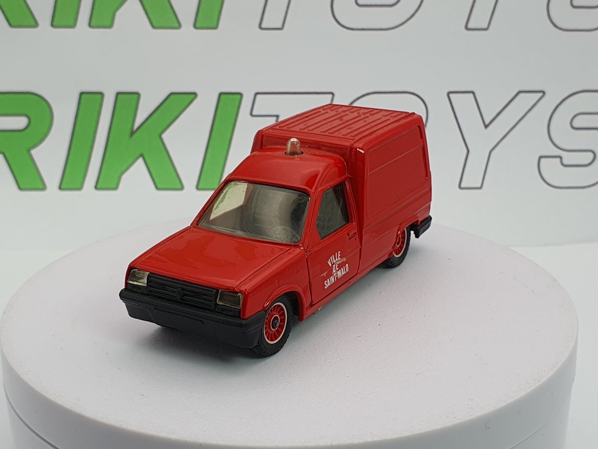 Renault Express Solido 1/43 Rosso 1985 - RikiToys - Solido#