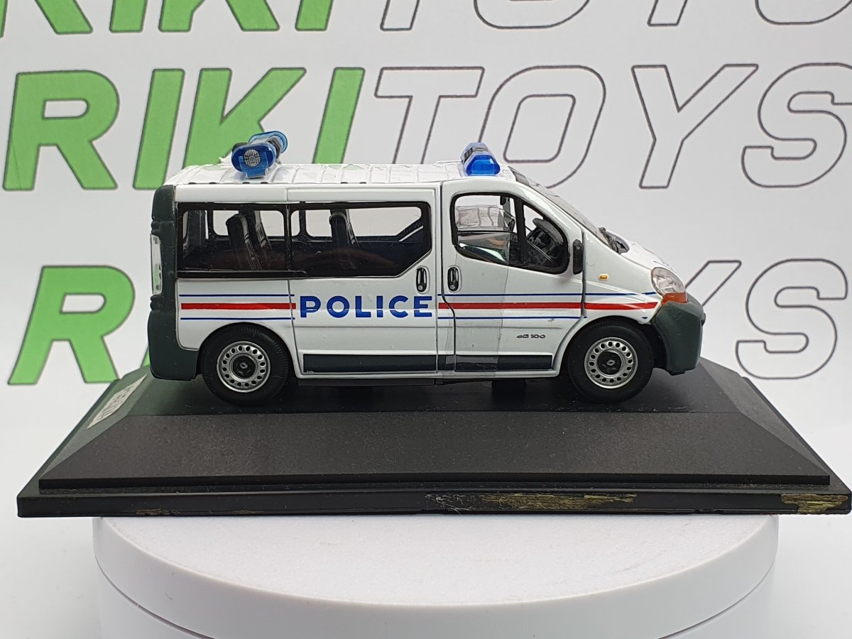 Renault Trafic Edicola 1/43 Bianco 2003 - RikiToys - Edicola