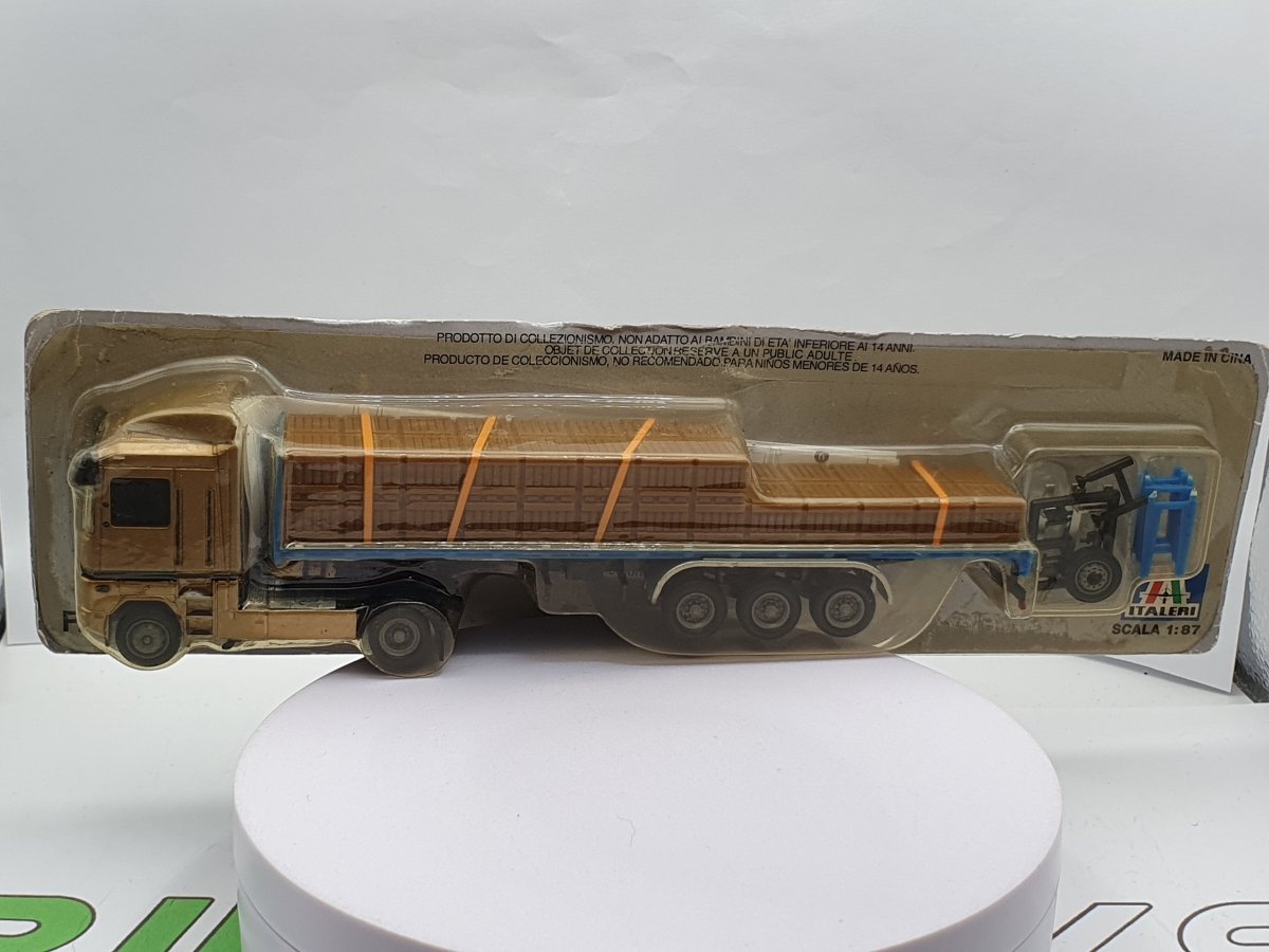 Renault Truck Bilico Edicola 1/87 Oro - RikiToys - Edicola#