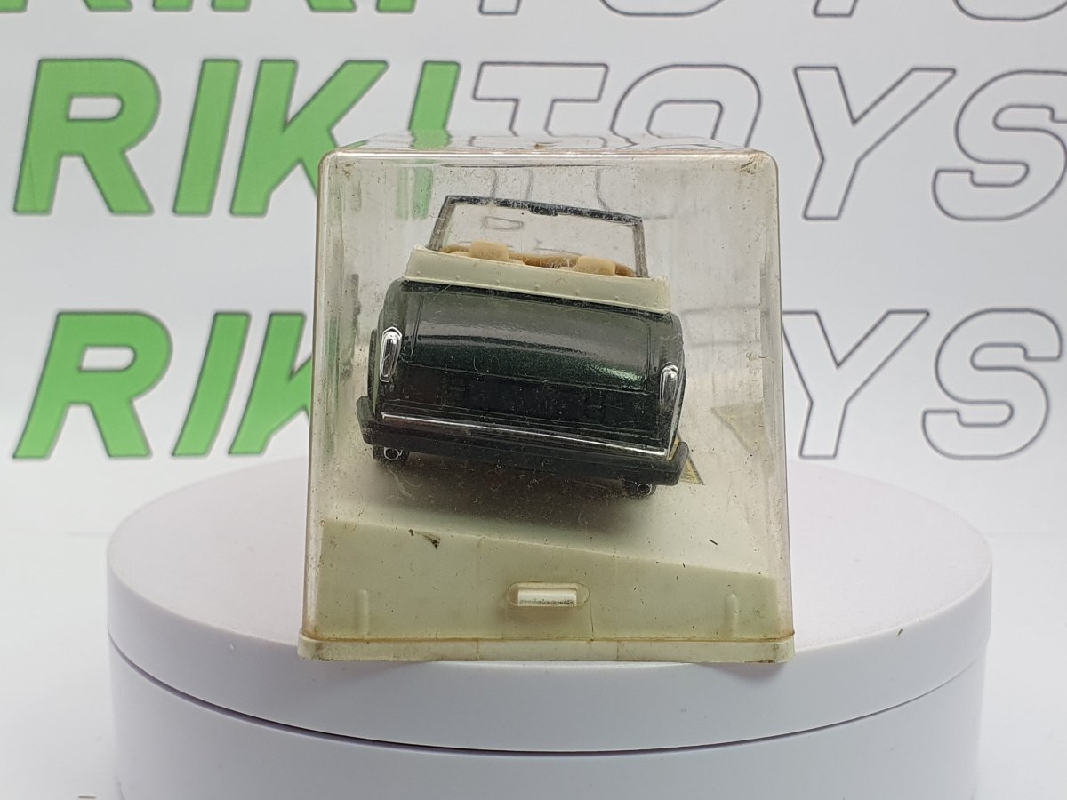 Rolls Royce Corniche Solido 1/43 Verde 1986 - RikiToys - Solido