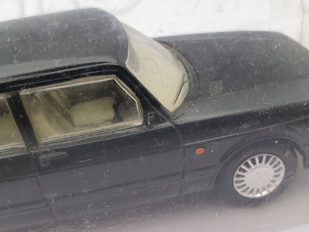 Saab 900 S Del Prado 1/43 Nero 1989 - RikiToys - Del Prado