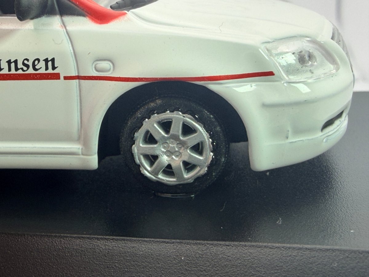 Toyota Avensis Edicola 1/43 Bianco - RikiToys - Edicola