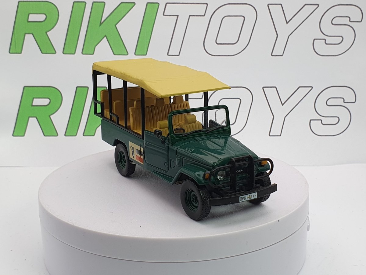 Toyota BJ Safari Park Edicola 1/43 Verde 1970 - RikiToys - Edicola#