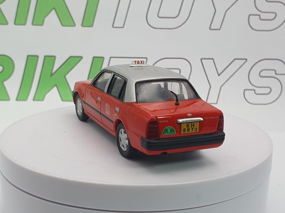 Toyota Crown Edicola 1/43 Rosso 1991 - RikiToys - Edicola
