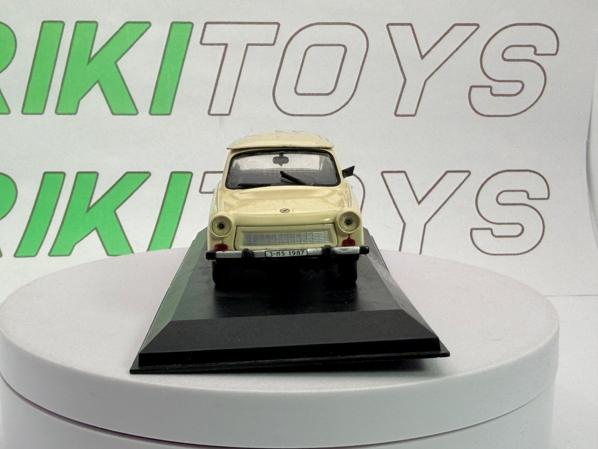 Trabant 601 Edicola 1/43 Beige - RikiToys - Edicola