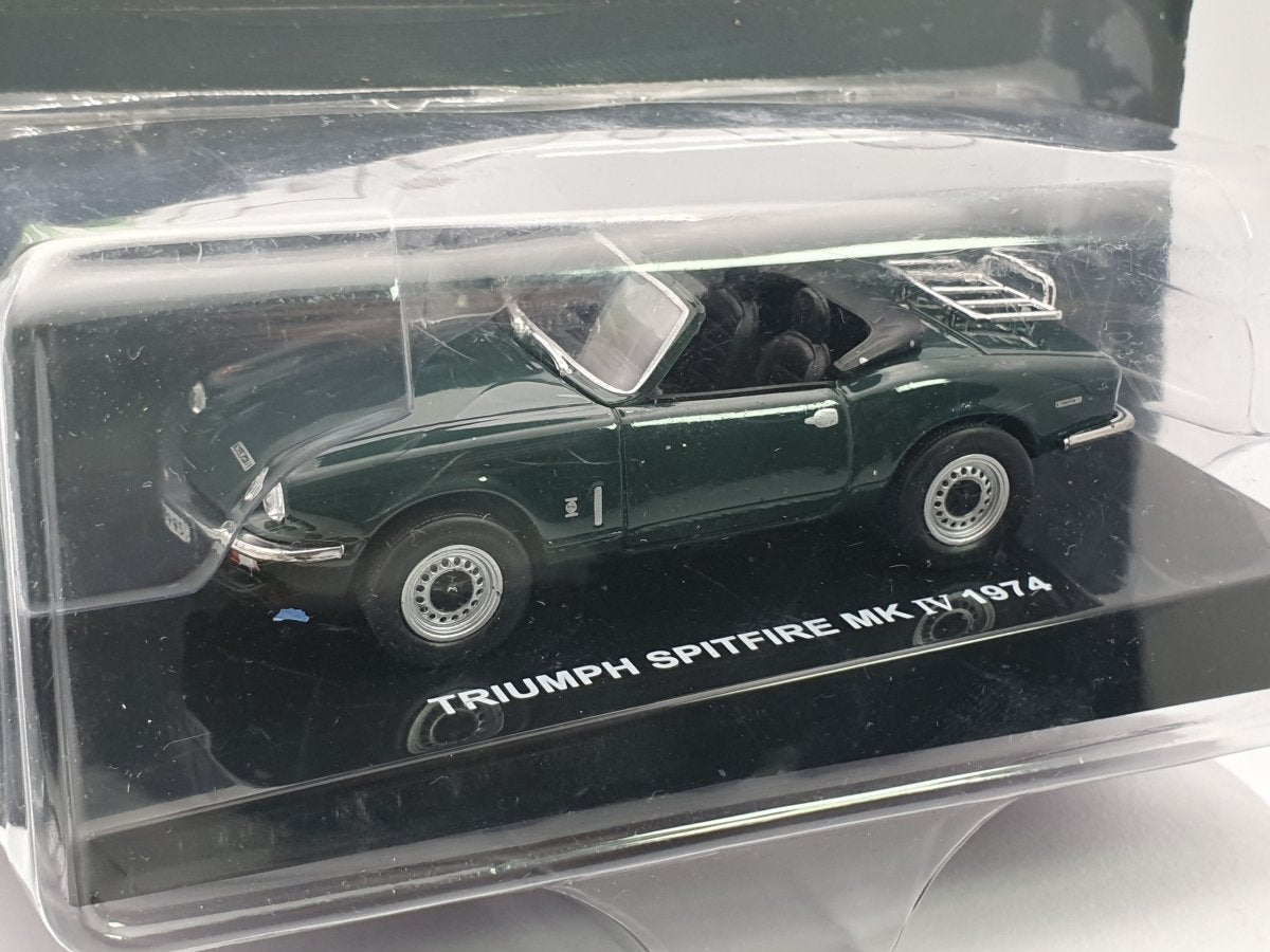 Triumph Spitfire MK IV Edicola 1/43 Verde 1974 - RikiToys - Edicola