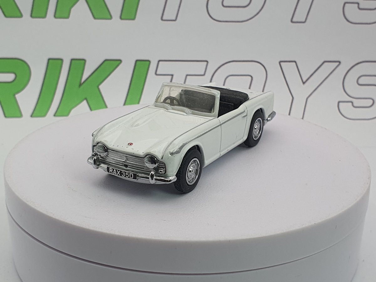 Triumph TR3 A IRS Dinky 1/43 Bianco 1965 - RikiToys - Dinky