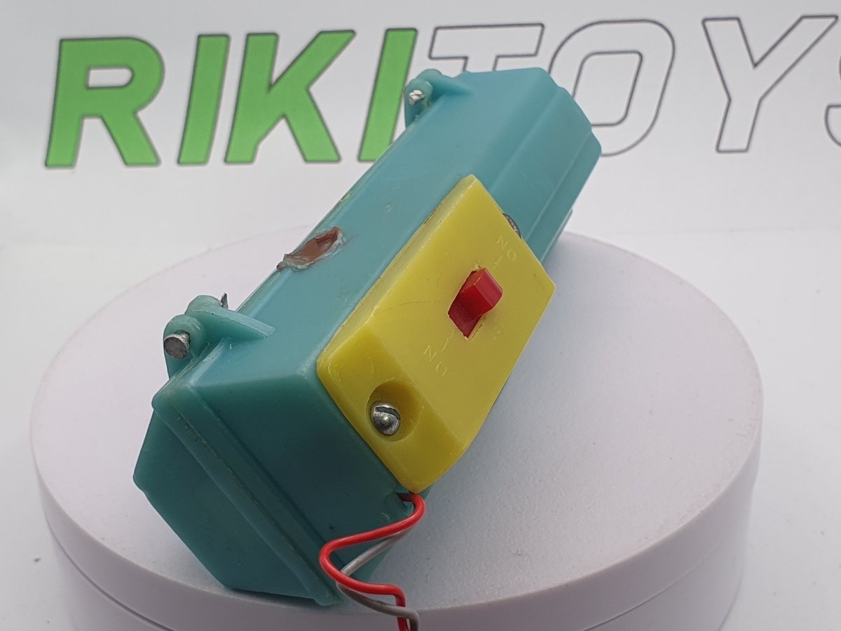 Triumph TR3 Bandai 1/20 Bianco 1959 - RikiToys - Bandai