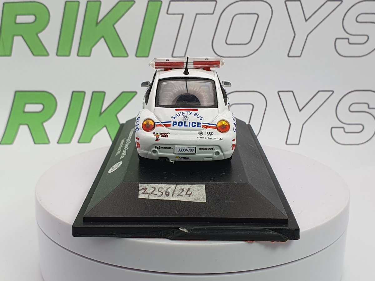 Volkswagen New Beetle Edicola 1/43 Bianco 2003 - RikiToys - Edicola