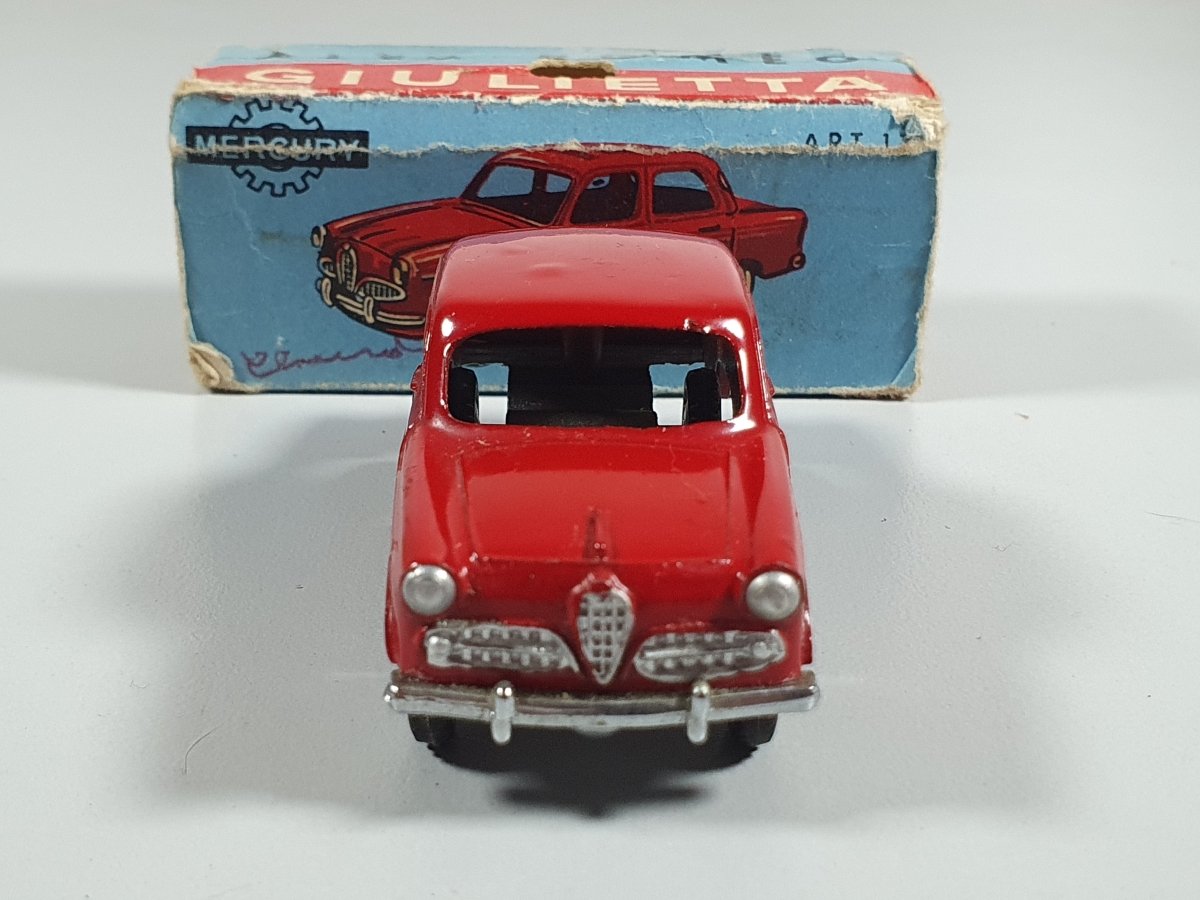 Alfa Romeo Giulietta N°17 Mercury 1/66 - RikiToys - Mercury#