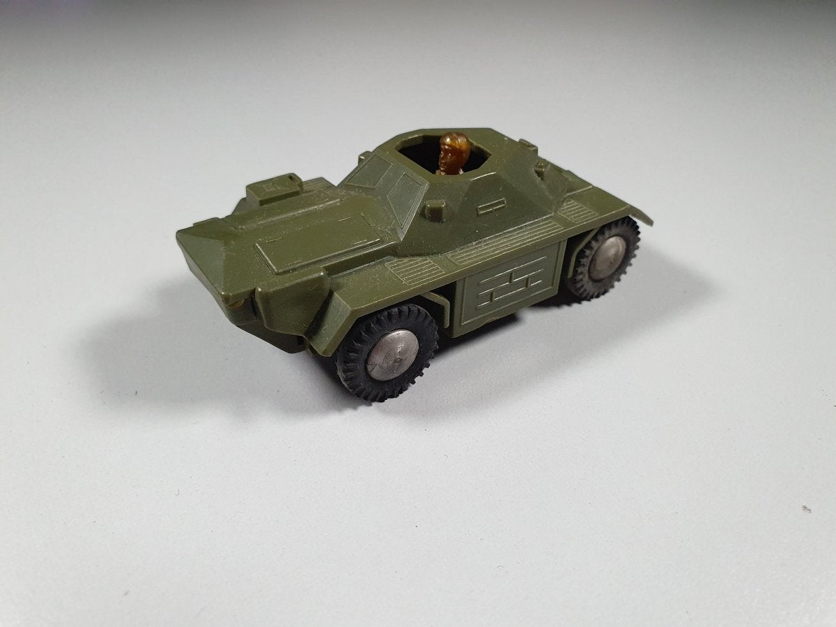 Autoblinda Leggera Ferret Politoys PL 1/41 - RikiToys - Politoys PL#