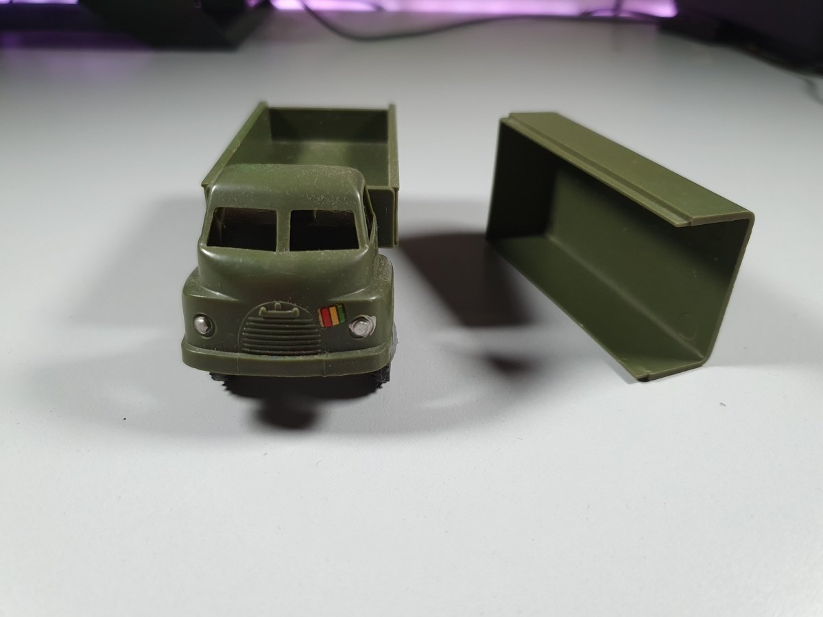 Autocarro coperto 3 tonn. Politoys PL 1/41 - RikiToys - Politoys PL#