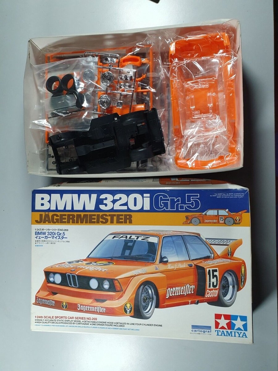 BMW 320i GR.5 "Jagermeister" Kit da assemblare Tamiya Con Scatola - RikiToys - Tamiya#