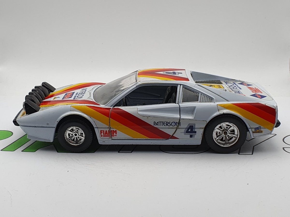 Ferrari 308 GTB Patterson Burago 1/24 - RikiToys - Burago#