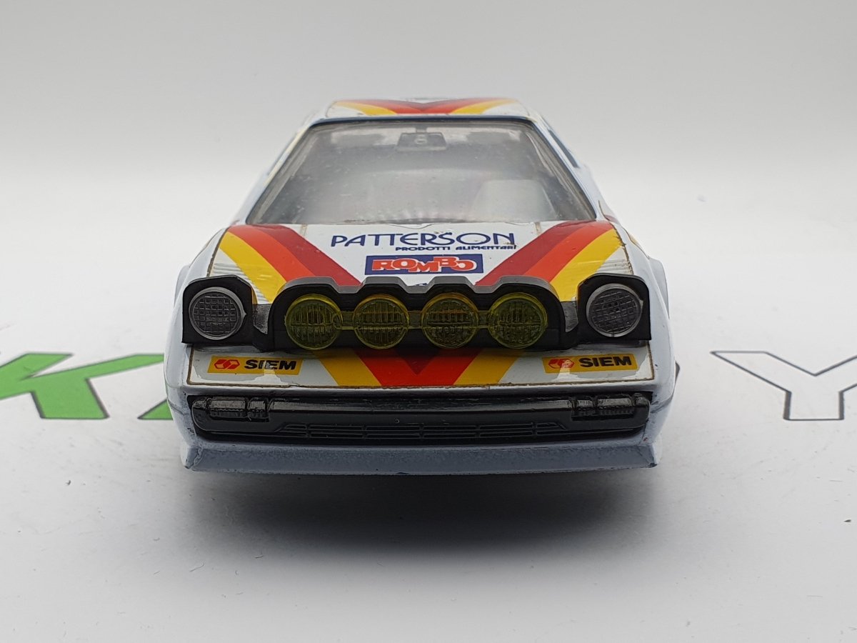 Ferrari 308 GTB Patterson Burago 1/24 - RikiToys - Burago#