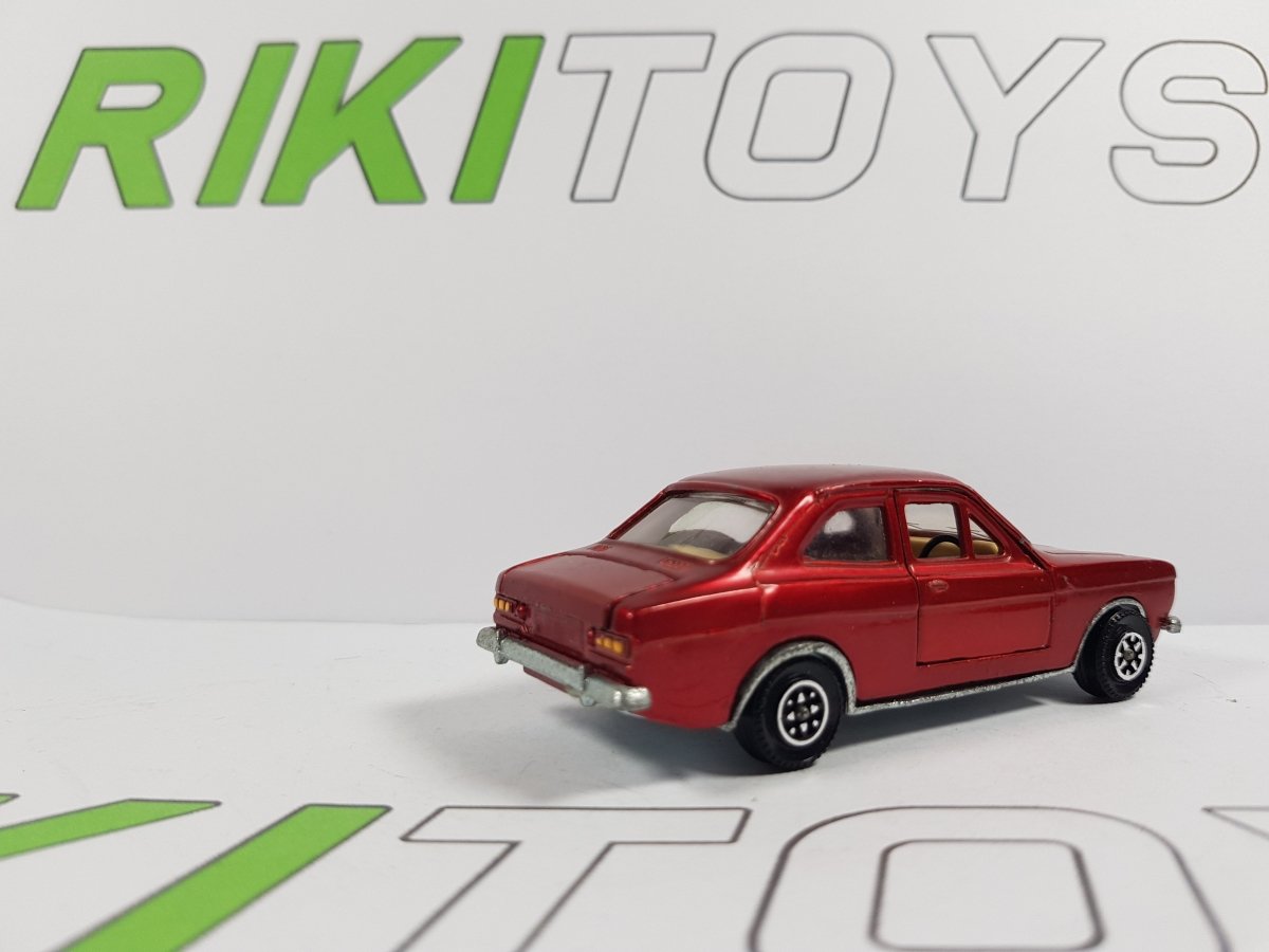 Ford Escort MK1 Dinky Toys 1/43 - RikiToys - Dinky Toys#