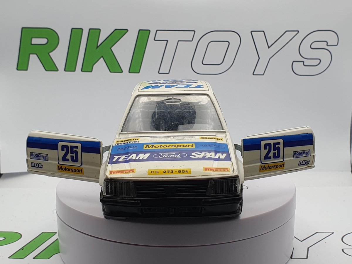 Ford Escort XR3 Team Spain Burago 1/24 - RikiToys - Burago#