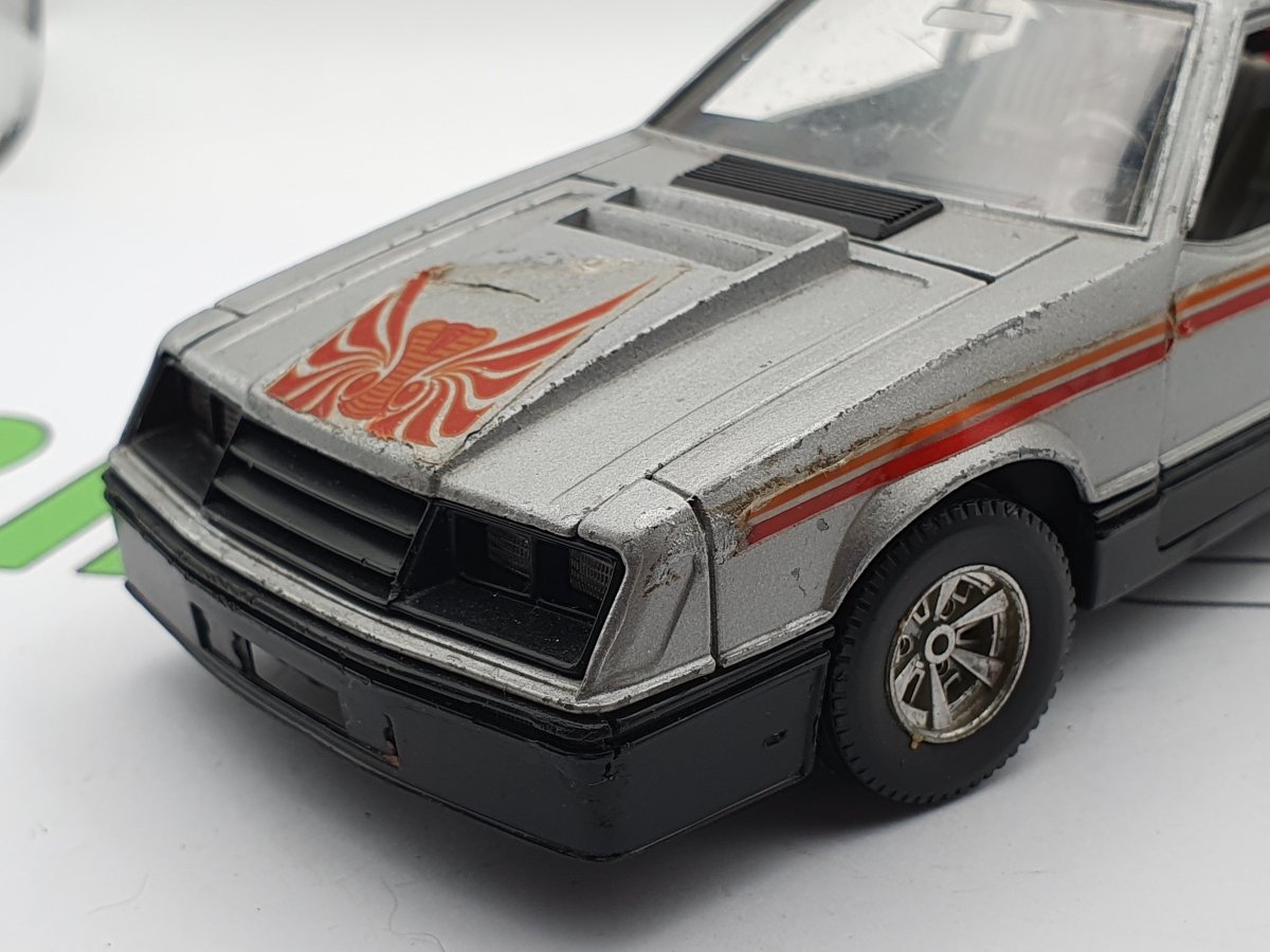 Ford Mustang Cobra Burago 1/24 - RikiToys - Burago#