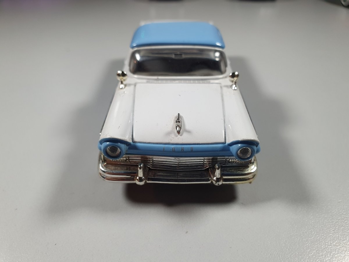 Ford Ranchero 1957 Made In China 1/43 - RikiToys - Edicola#
