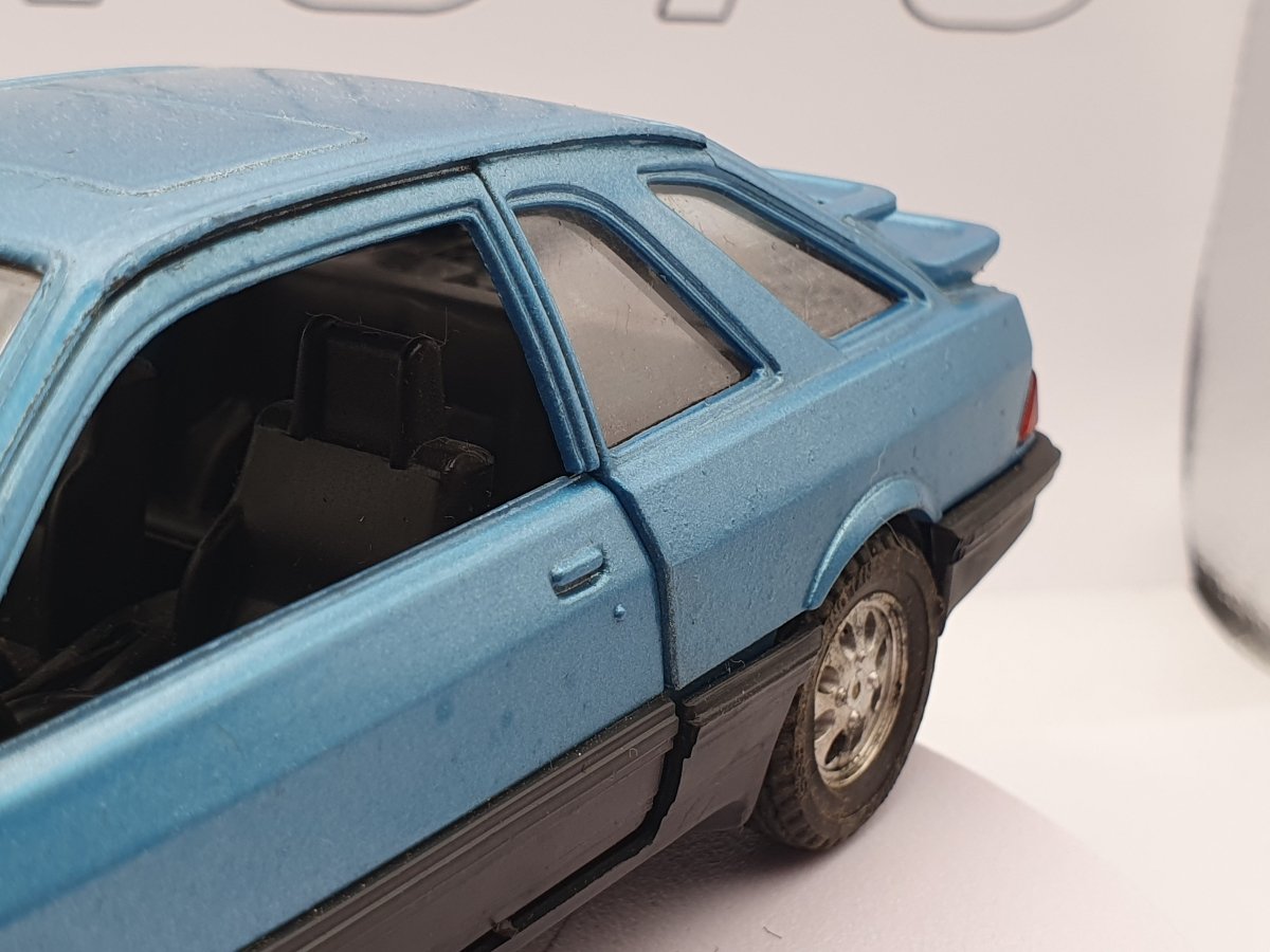 Ford Sierra XR4j Polistil 1/24 - RikiToys - Polistil#
