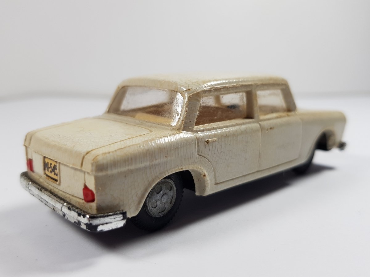 Lancia Flavia Berlina 1 Serie Politoys PL 1/41 - RikiToys - Politoys PL#