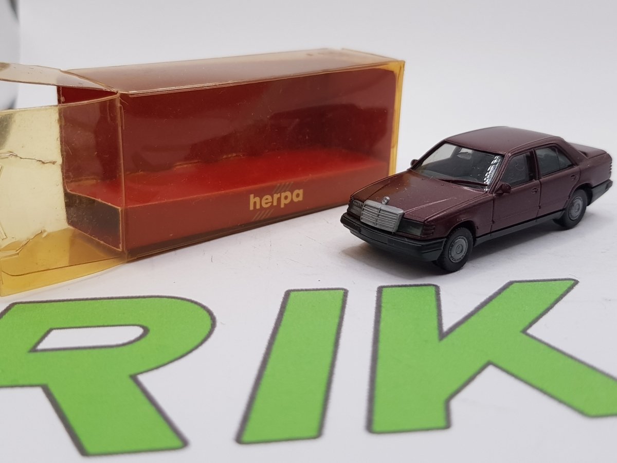Mercedes 200 E W124 Herpa 1/87 Con Scatola - RikiToys - Herpa#