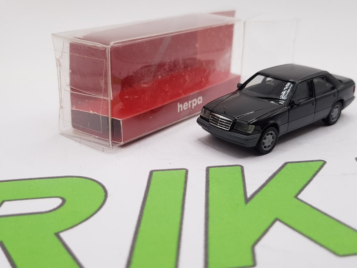 Mercedes 320 E W124 Herpa 1/87 Con Scatola - RikiToys - Herpa#
