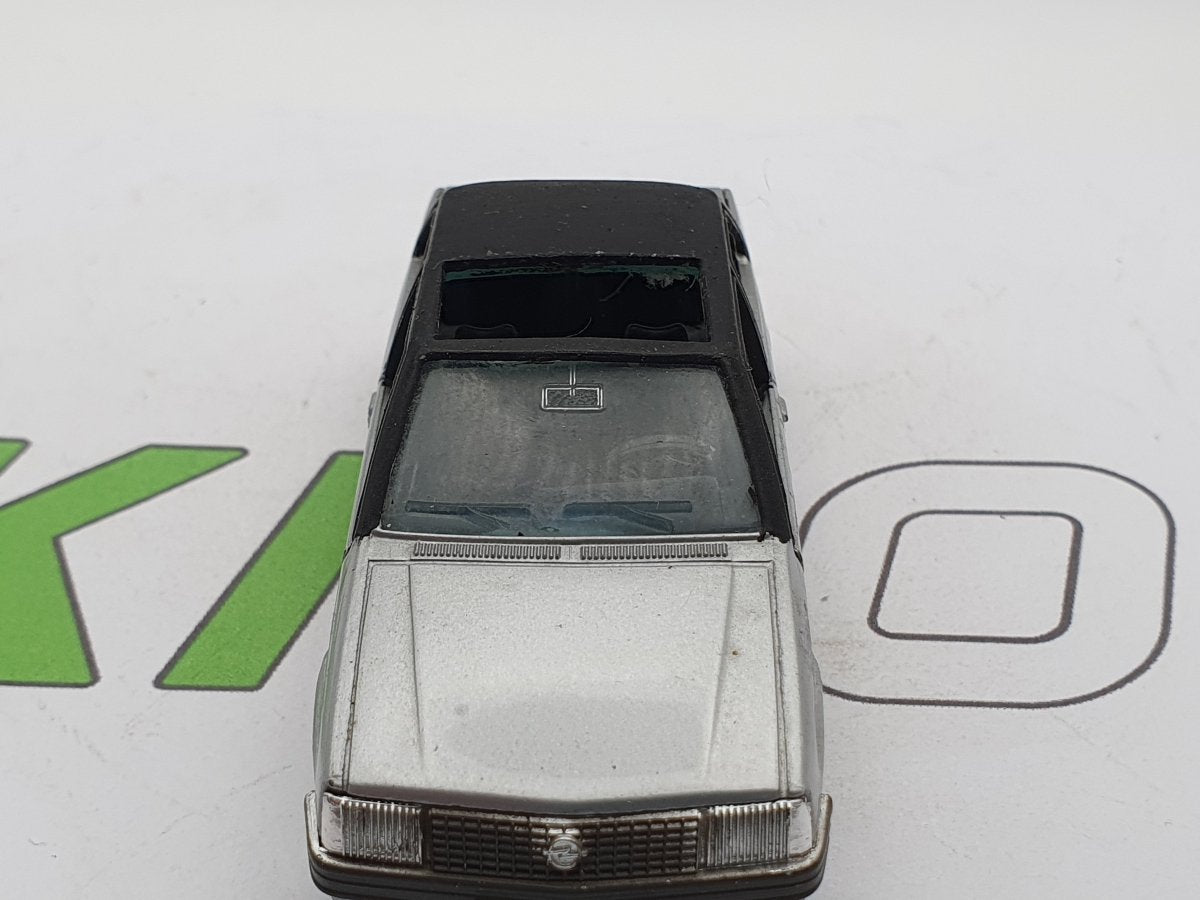 Opel Corsa Gama 1/43 - RikiToys - Gama#